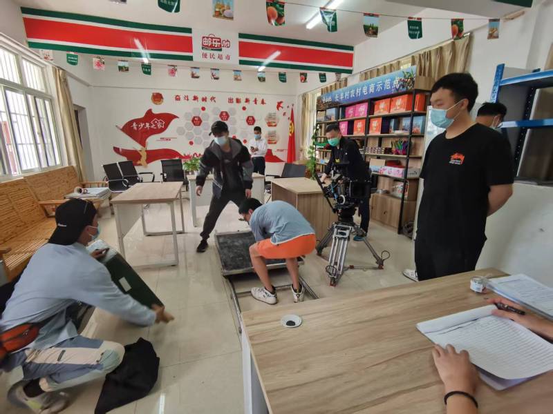和政县广告片拍摄公司：极简主义践行者，少即是多的视觉哲学